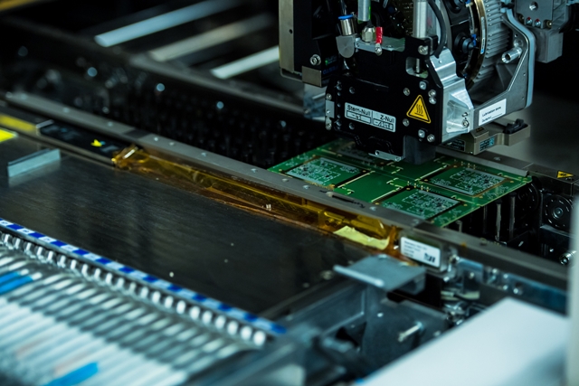 Qualcomm Mulai Kirimkan Contoh Mobile Platform Masa Depan
